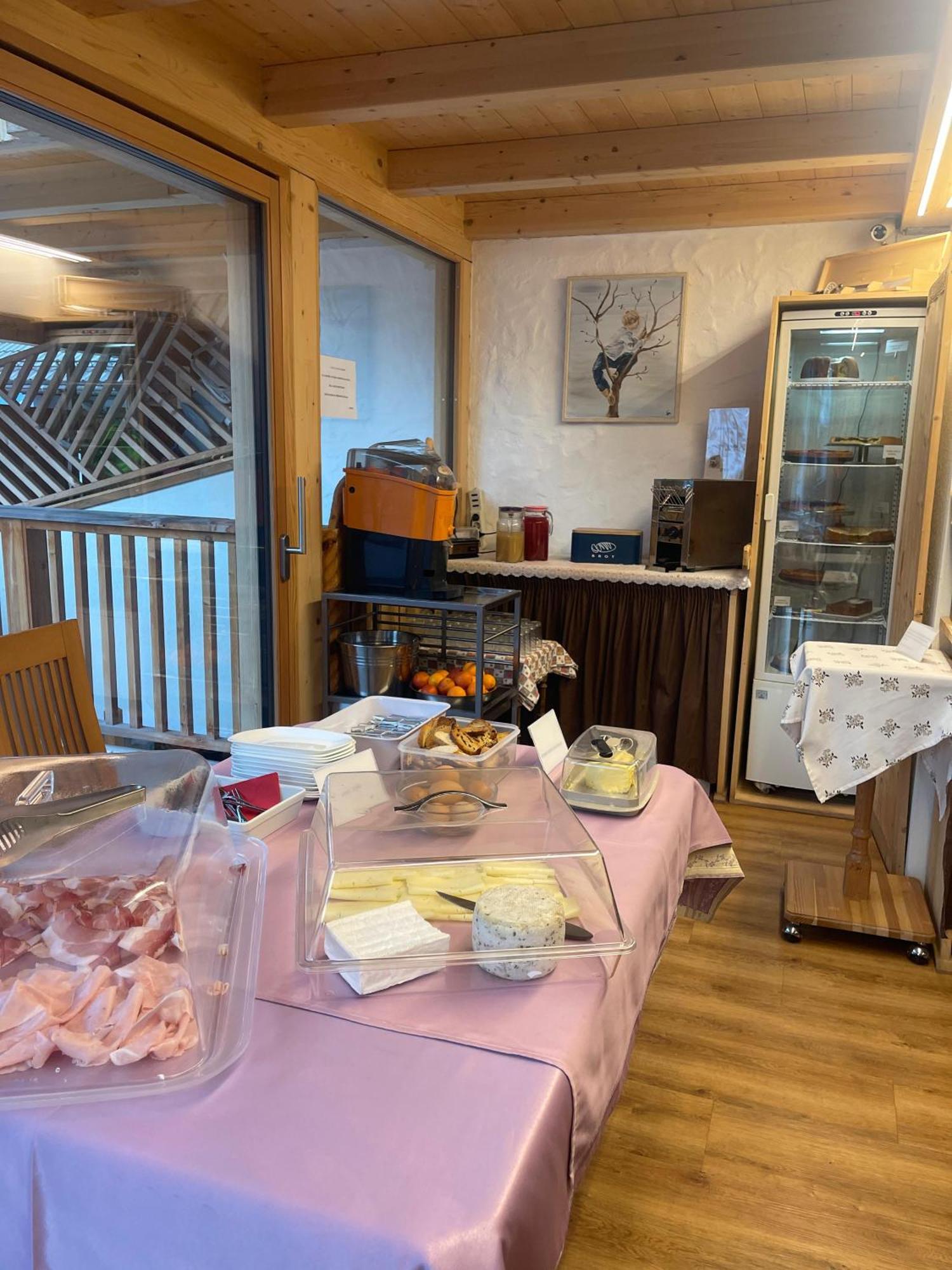 Chalet Valeruz Canazei Eksteriør billede